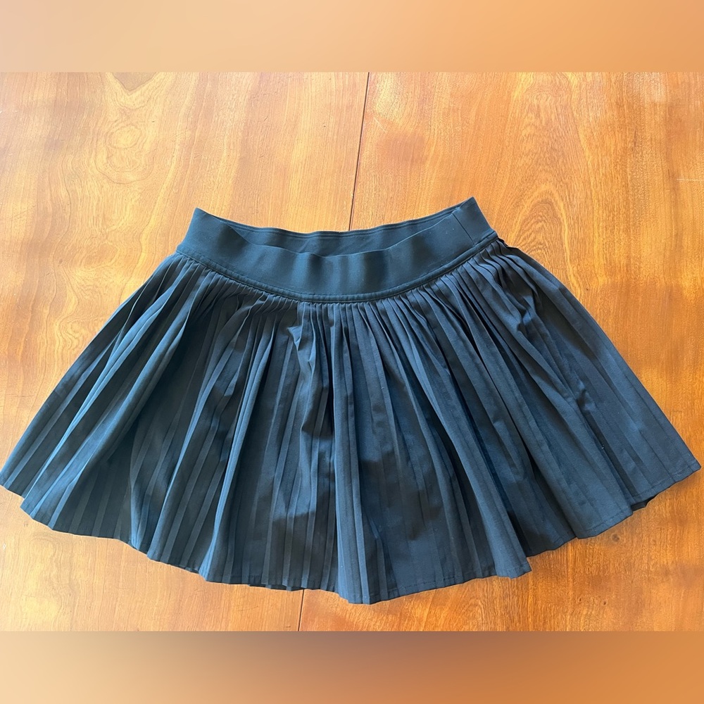 Lululemon Black Pleated Tennis Skirt